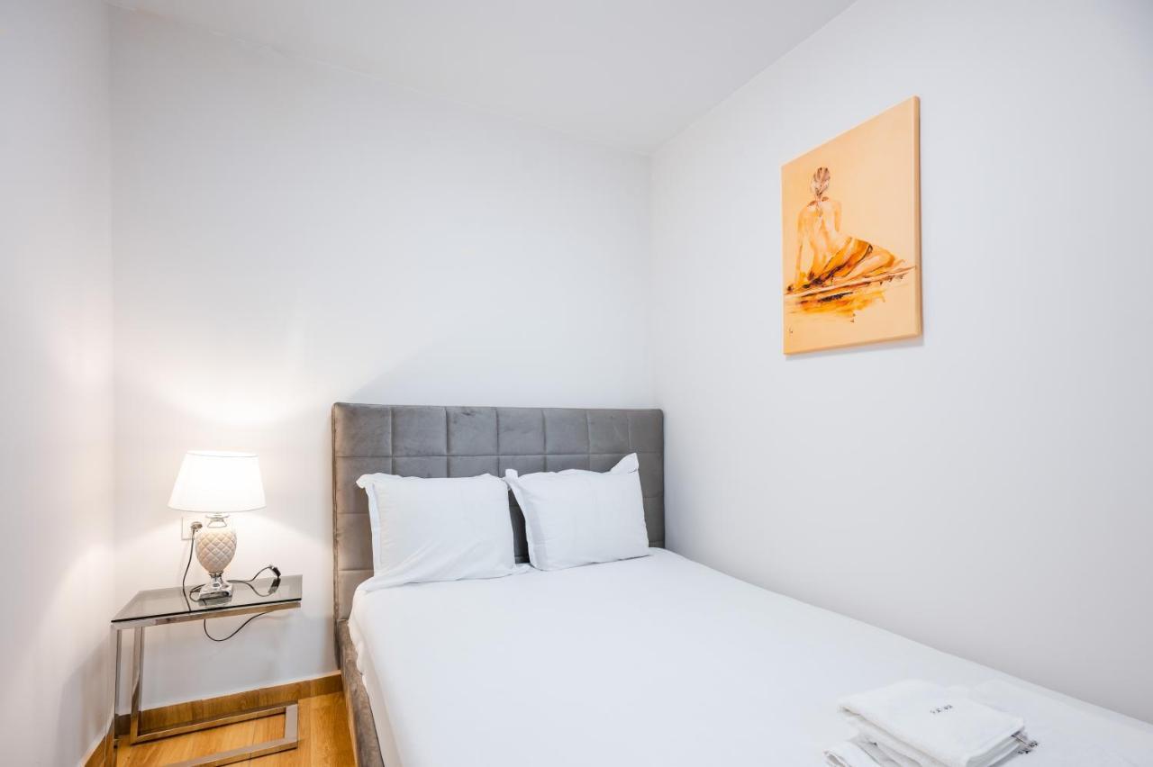 1bd Elegance On Vasil Levski Boulevard *